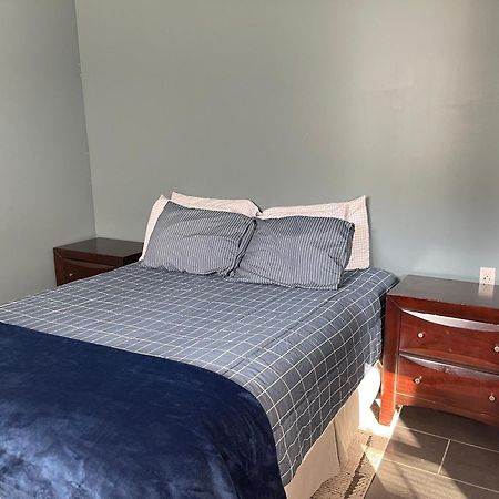 Maxine Manor Bed & Breakfast ดักลาสวิลล์ ภายนอก รูปภาพ